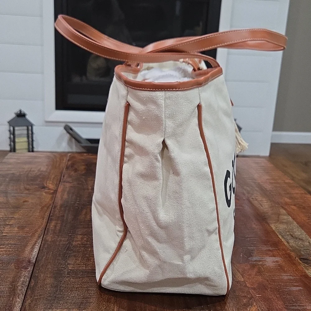 Magid Tan and Cream Tote with Playful Print GOOD MOMS SAY BAD WORDS   NWT - Picture 5 of 10